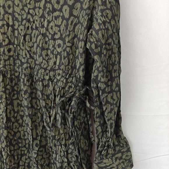 Rails Maple Leopard Print Vneck Midi Dress Size Small - Picture 11 of 16